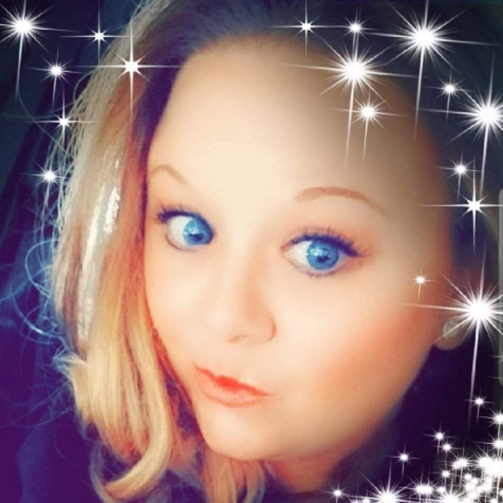 Meet your Posher, Natasha